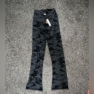 NWT PINK grey camo crossover flare leggings